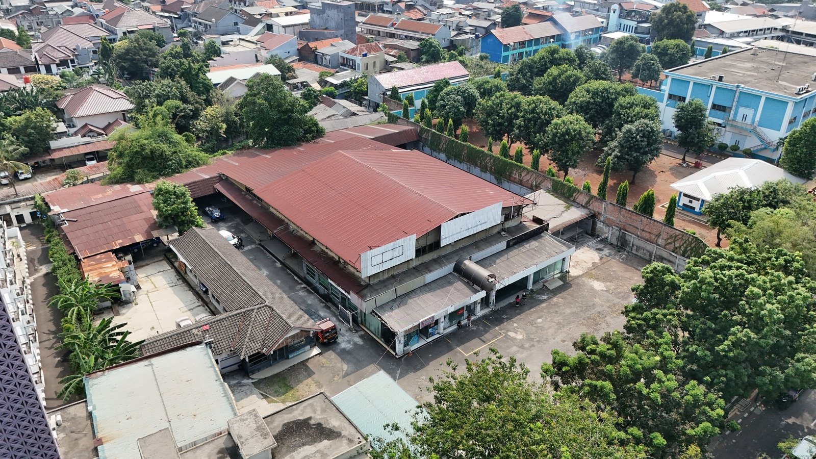 Foto udara landscape Tampak samping kiri